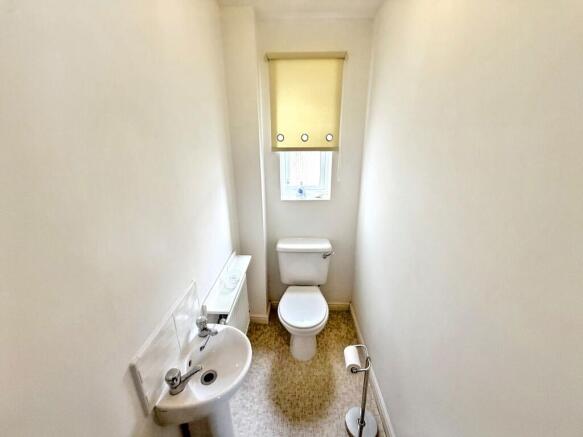 3 bed Detached for sale Image 7