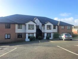 17, Fairlight, Plymouth Road, Liskeard PL14 3PB