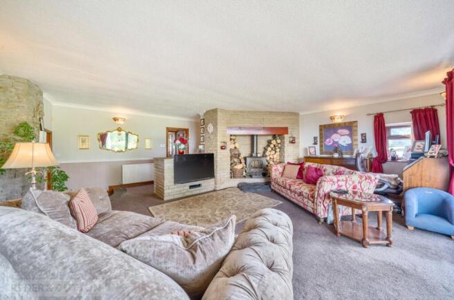 3 bed Detached Bungalow for sale Image 5