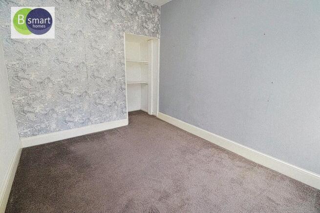 2 bed Terraced to rent Image 9