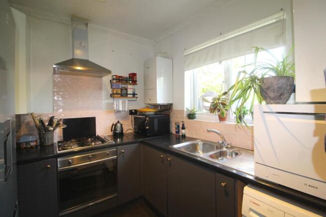 Kitchen edited.jpg