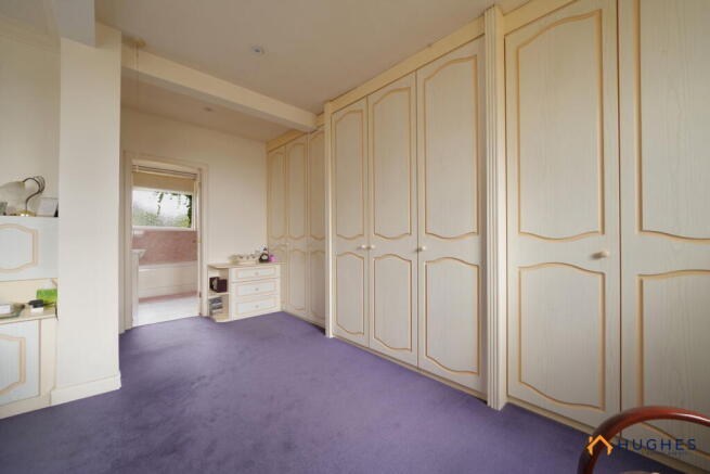 4 bed Detached Bungalow for sale Image 11