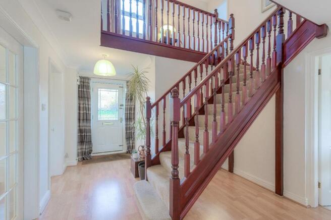 Entrance hall.jpg