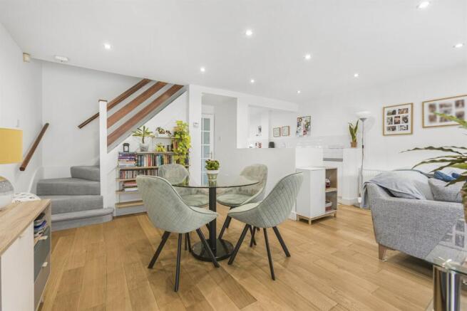 Kitchen/Living/Dinin