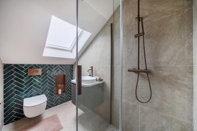 1424012-6-69ab05e...