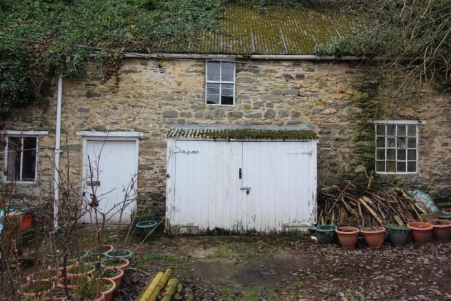 Outbuildings.JPG