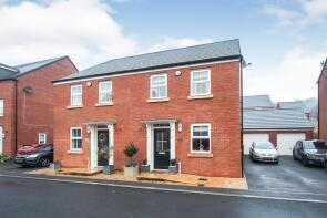 5, Hamiltons Close, Wells BA5 2GS
