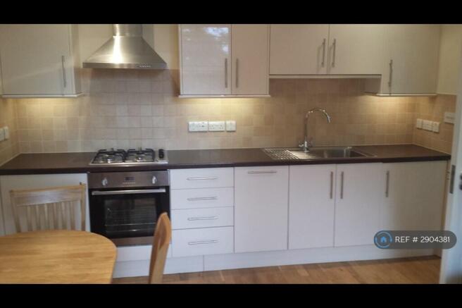 Kitchen - Lounge 2