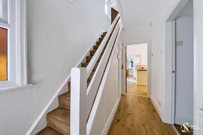 3 Eaton Lane, Dav...