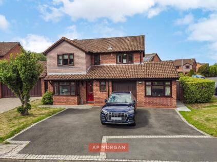 Birkdale Close, Stourbridge, West Midlands, DY8