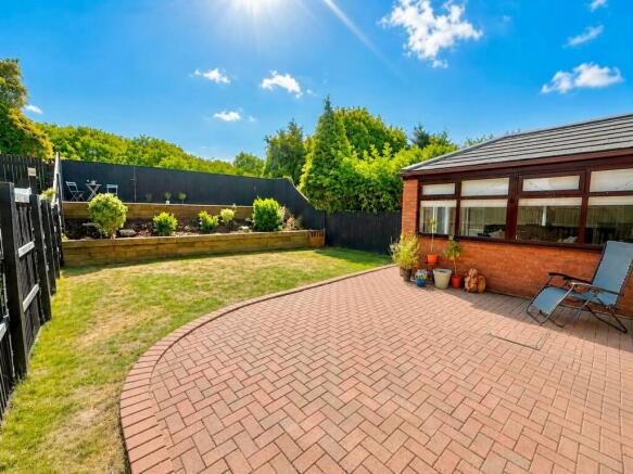 4 bed Detached for sale Image 4
