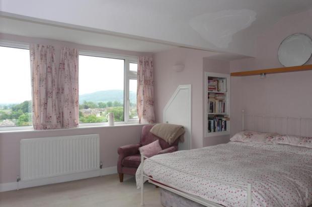 Bed 2 & Views