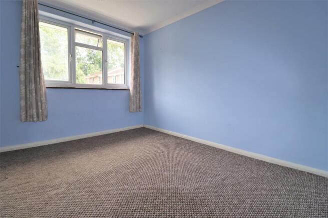 Bedroom 1 (2).JPG