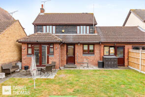 10, Horseshoe Close, Waltham Abbey EN9 3RX