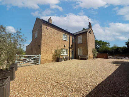 Ivy Farm , Tebworth