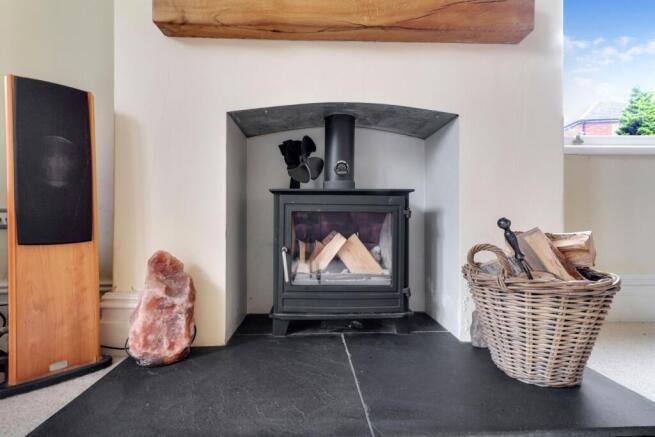 4 bed Semi-Detached for sale Image 7