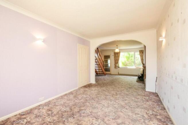 3 bed Semi-Detached Bungalow for sale Image 4