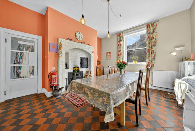 13 bed Detached for sale Image 11