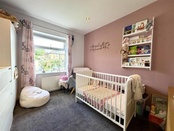 2 bed Semi-Detached for sale Image 9