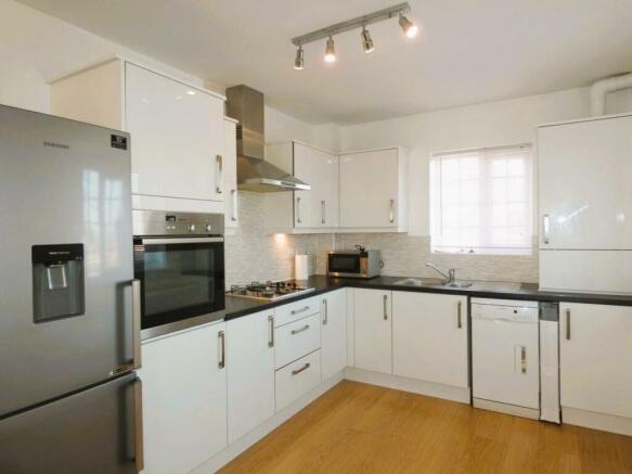 OPEN PLAN KITCHEN/DINER