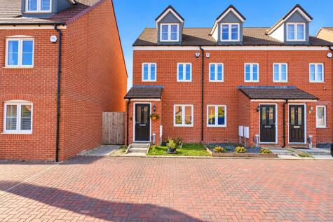 Shakespeare Close, St. Albans, Hertfordshire, AL4