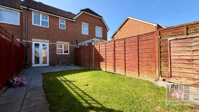 Vickers Close, Hawkinge, Folkestone, Hawkinge, Kent CT18 7FH photo 4