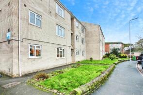1 Flat 1, Louise Court, Hazelhurst Road, Llandaff North, Cardiff CF14 2HE