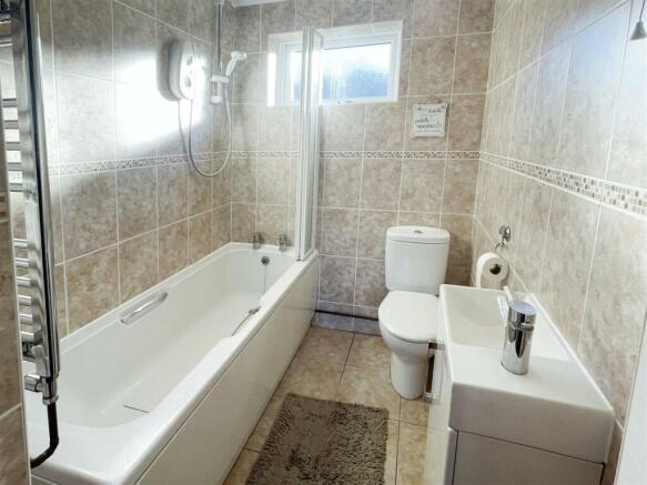 Ensuite Bathroom