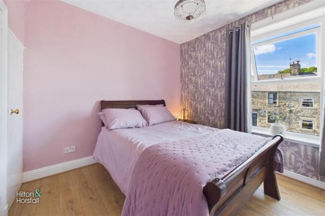 2 bed Terraced for sale Image 9