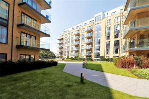 77, Mill Pond Road, Dartford DA1 5WH