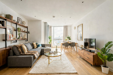 Biscayne Avenue, London