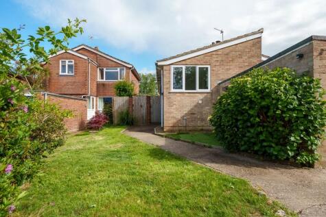 Farmland Way, Hailsham, BN27