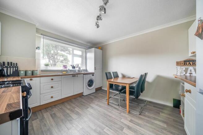 Kitchen / Breakfast Room