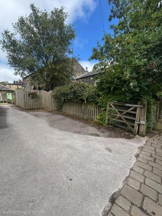 2 bed Cottage for sale Image 9