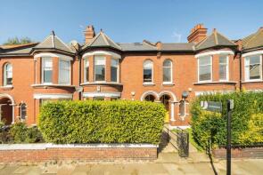 6a, Burnbury Road, London SW12 0EJ