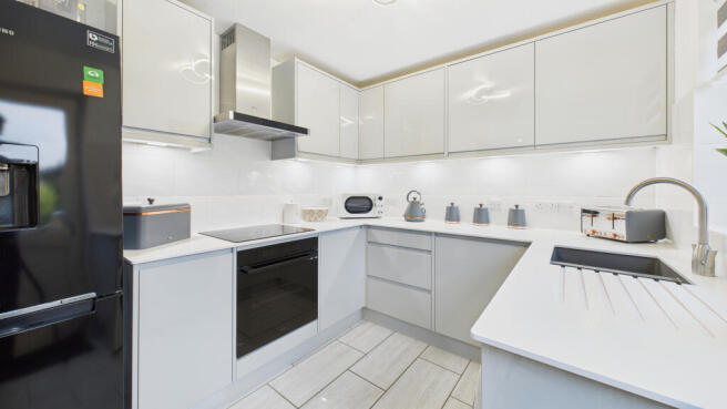 CAM04968G0-PR0079-STILL007