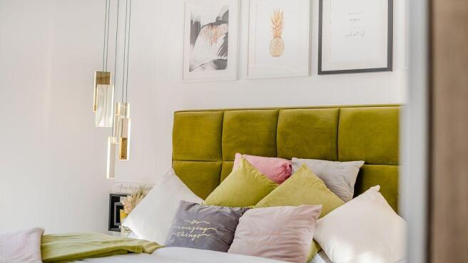 Bedroom 1 (Double)