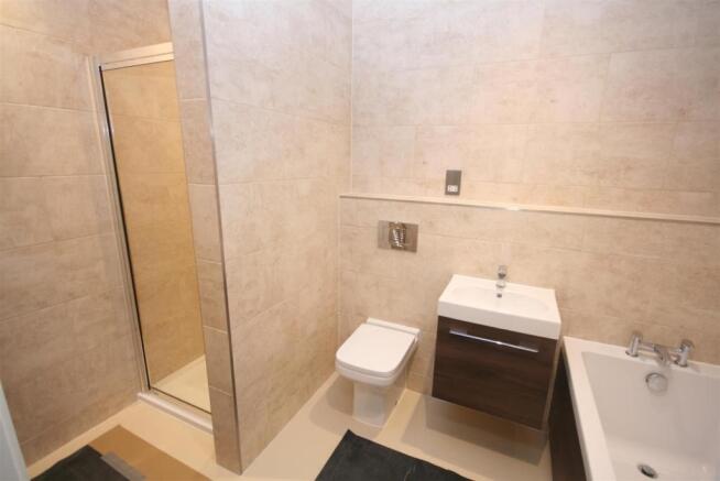 Bathroom.JPG