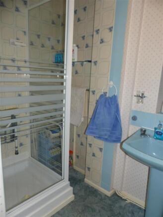 Ground Floor Shower Room.JPG