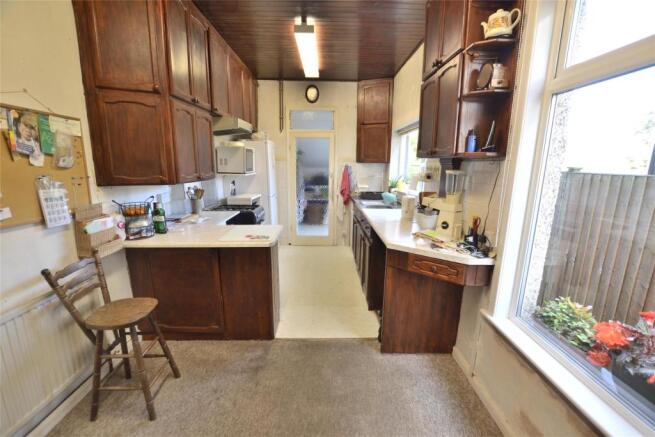 KITCHEN/BREAKFAST ROOM