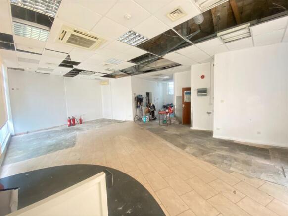 processed-62A80C01-3DF5-404B-B73D-73D575068FC9.jpe