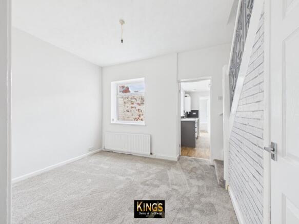 2 bed Terraced for sale Image 5