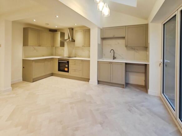 12cc5d5a-IMG20251...