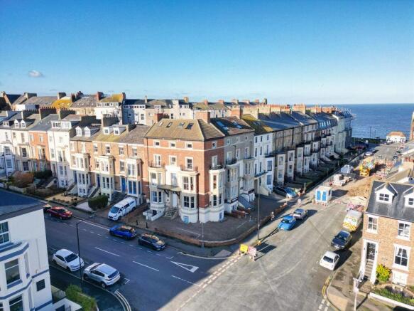 2 bed Flat for sale Image 12