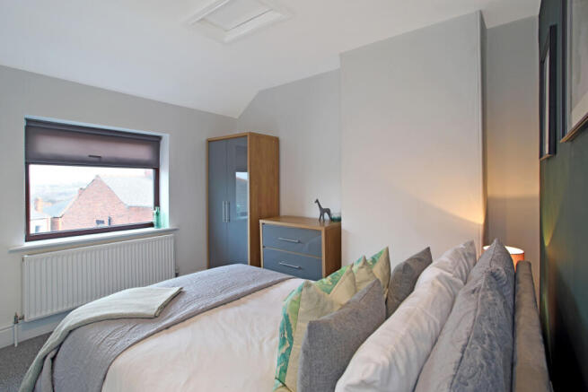 1 bed House Share to rent Image 4