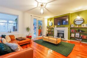 29, Murlande Way, Barry CF62 3HL