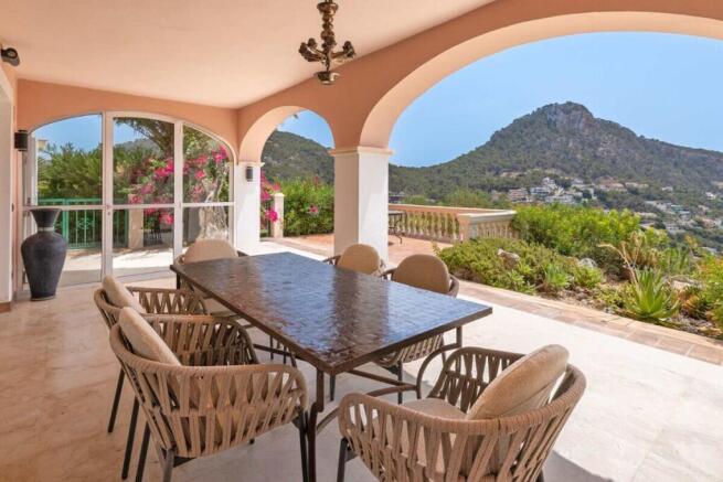 02 cala llamp Mediterranean View Apartment kaufen terrasse