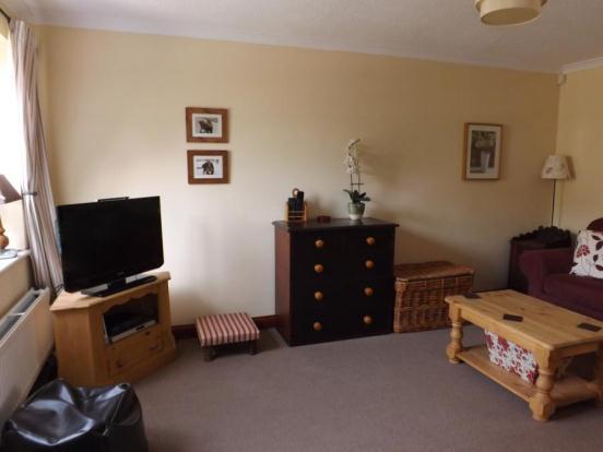 Lounge 3