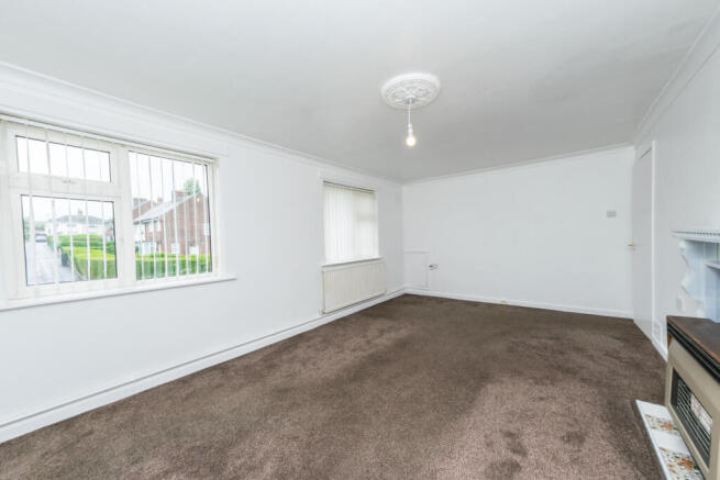 2 bed Flat to rent Image 12