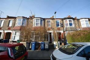 32, Kitchener Road, East Finchley, London N2 8AS